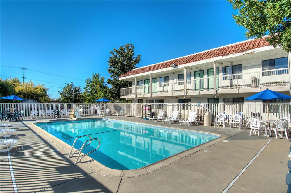 Motel 6-Redding, Ca - South Bekvämligheter bild